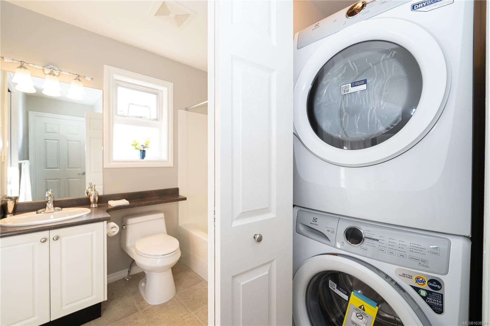 #4-601 Nelson St, Esquimalt, BC
