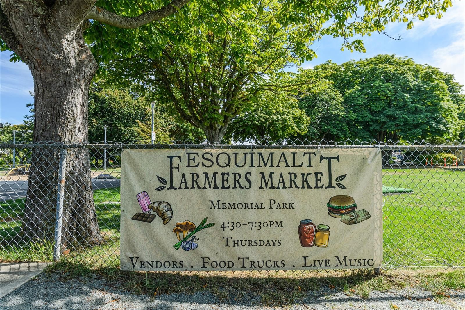 #4-601 Nelson St, Esquimalt, BC