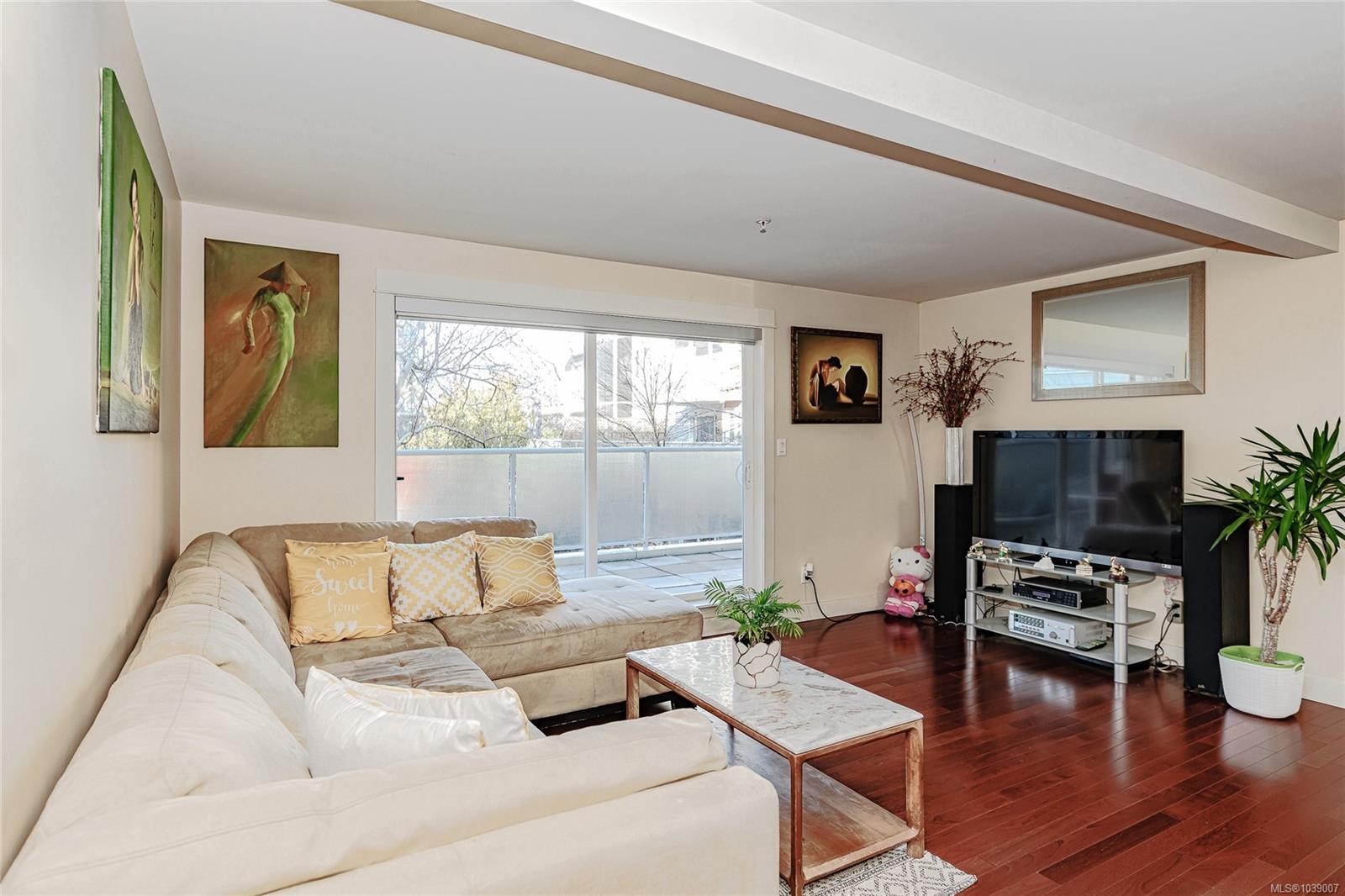 #210-1315 Esquimalt Rd, Esquimalt, BC