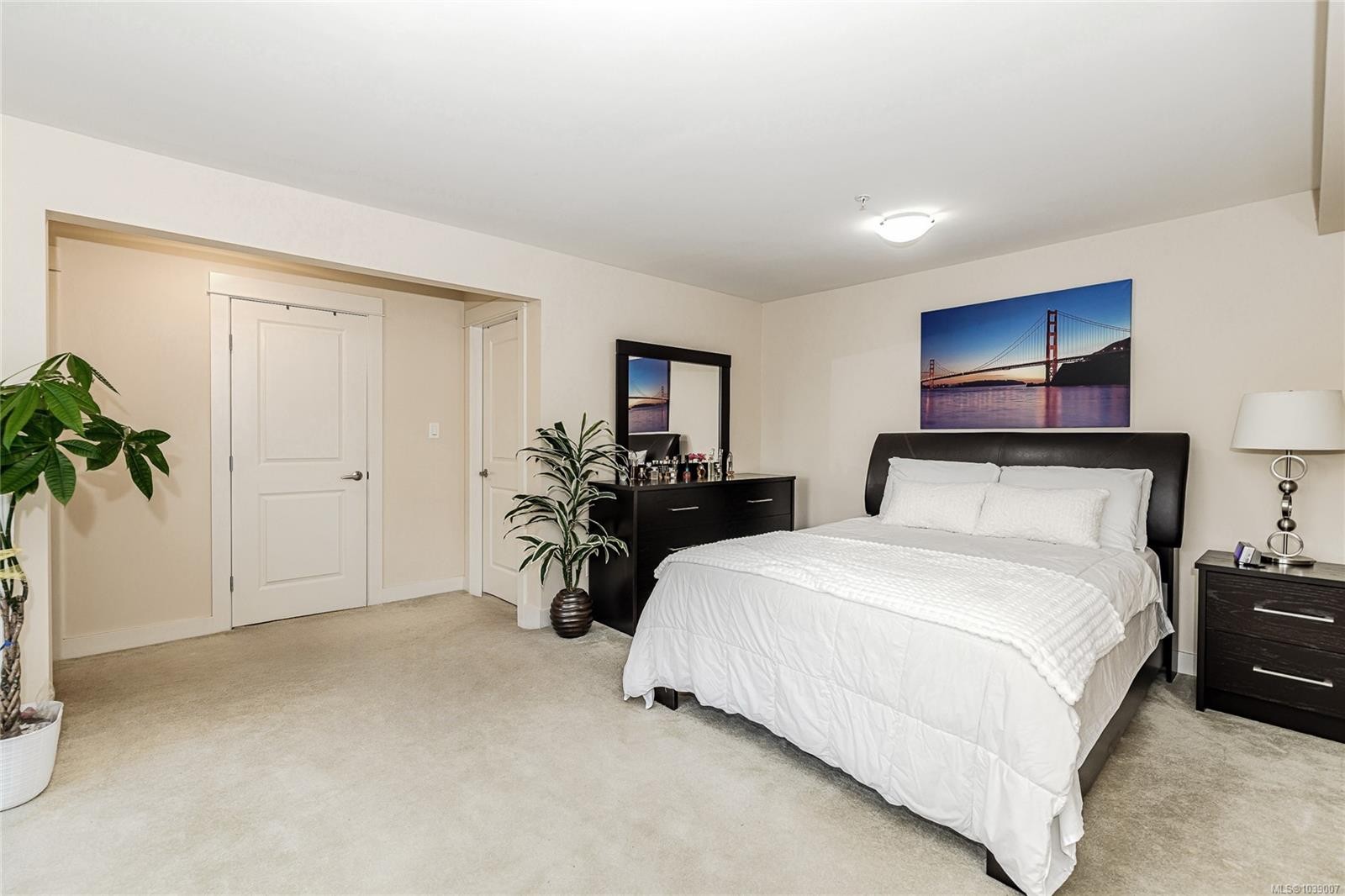 #210-1315 Esquimalt Rd, Esquimalt, BC