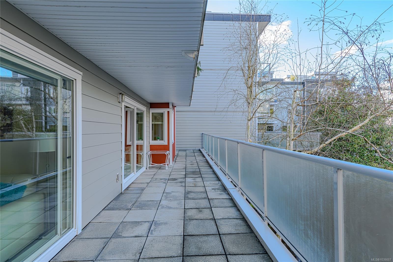 #210-1315 Esquimalt Rd, Esquimalt, BC