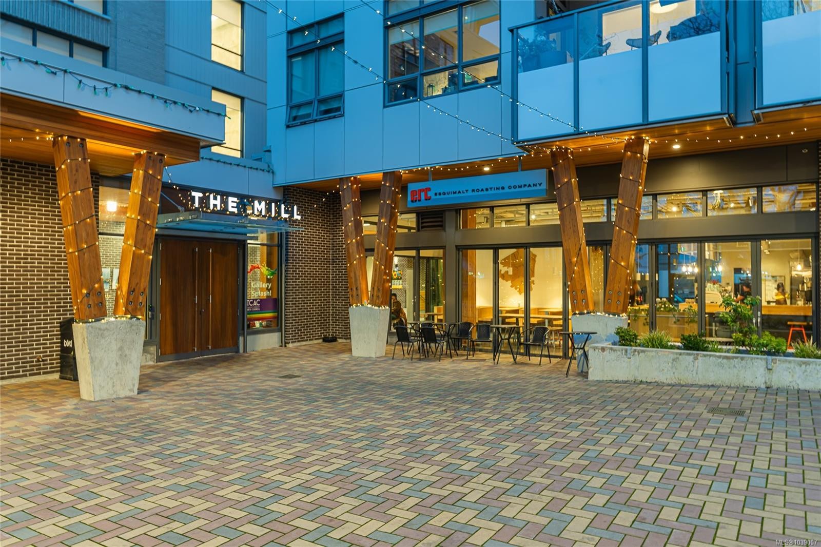 #210-1315 Esquimalt Rd, Esquimalt, BC