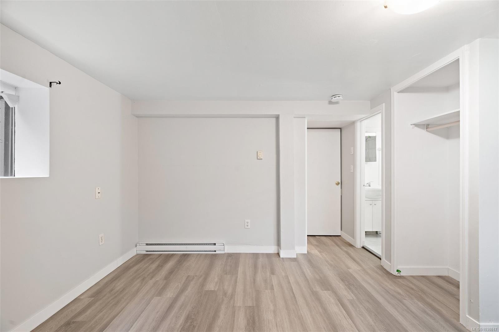 #3020-3022 Donald St, Saanich, BC