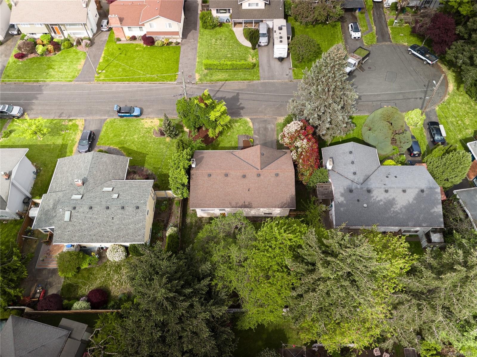 3955 Emerald Pl, Saanich, BC