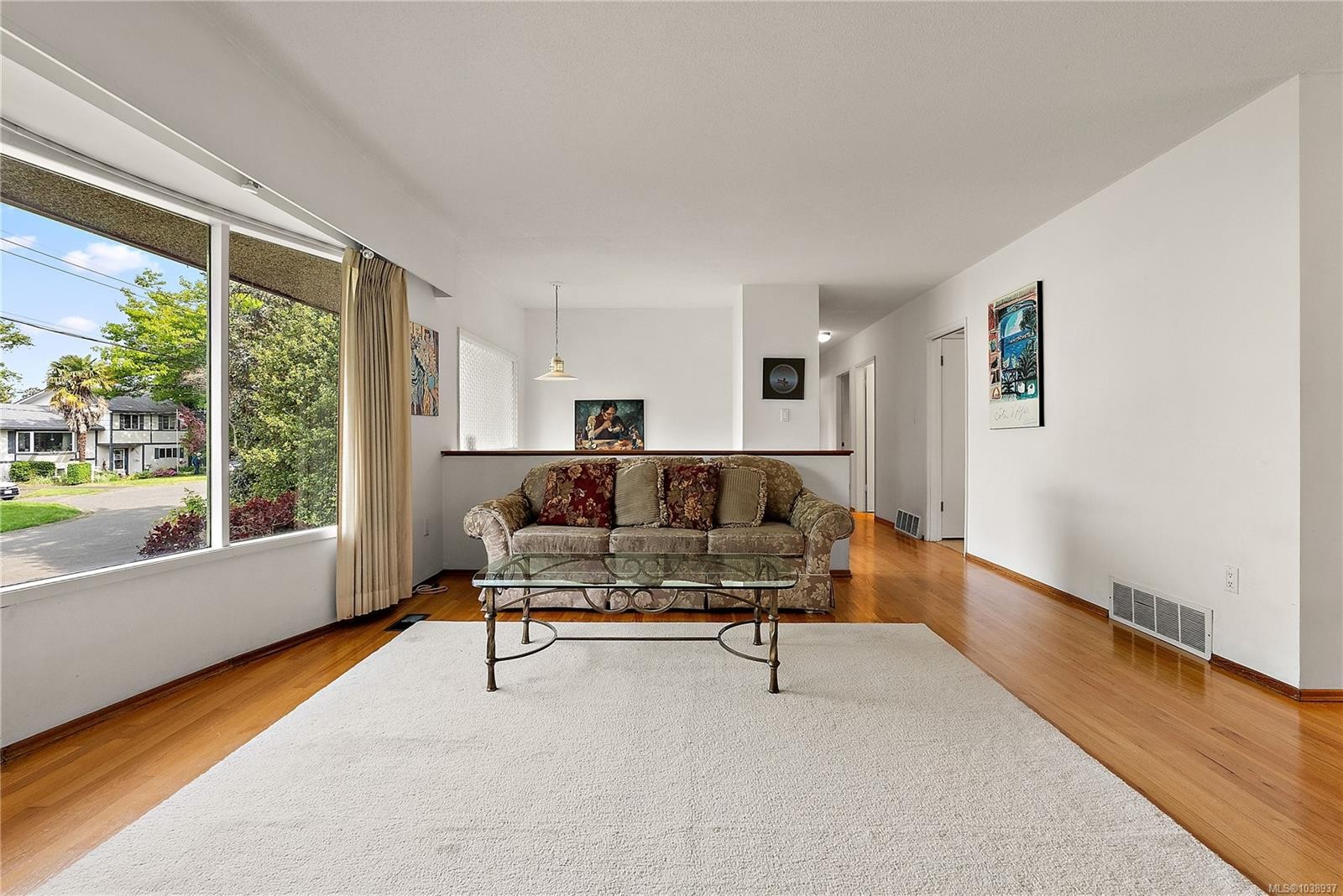 3955 Emerald Pl, Saanich, BC