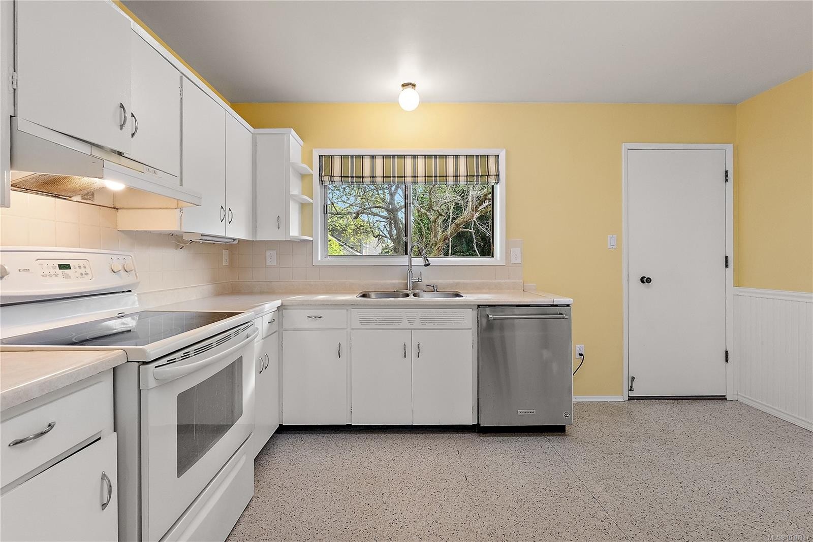3955 Emerald Pl, Saanich, BC