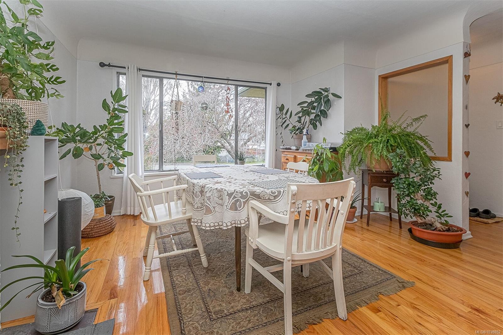 1905 Richardson St, Victoria, BC