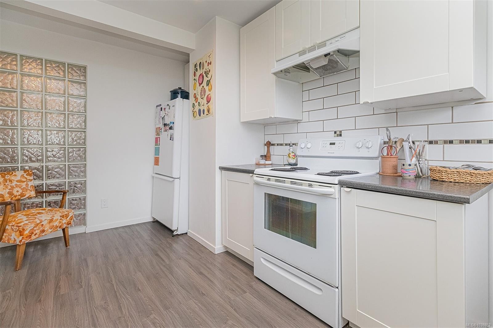 1905 Richardson St, Victoria, BC