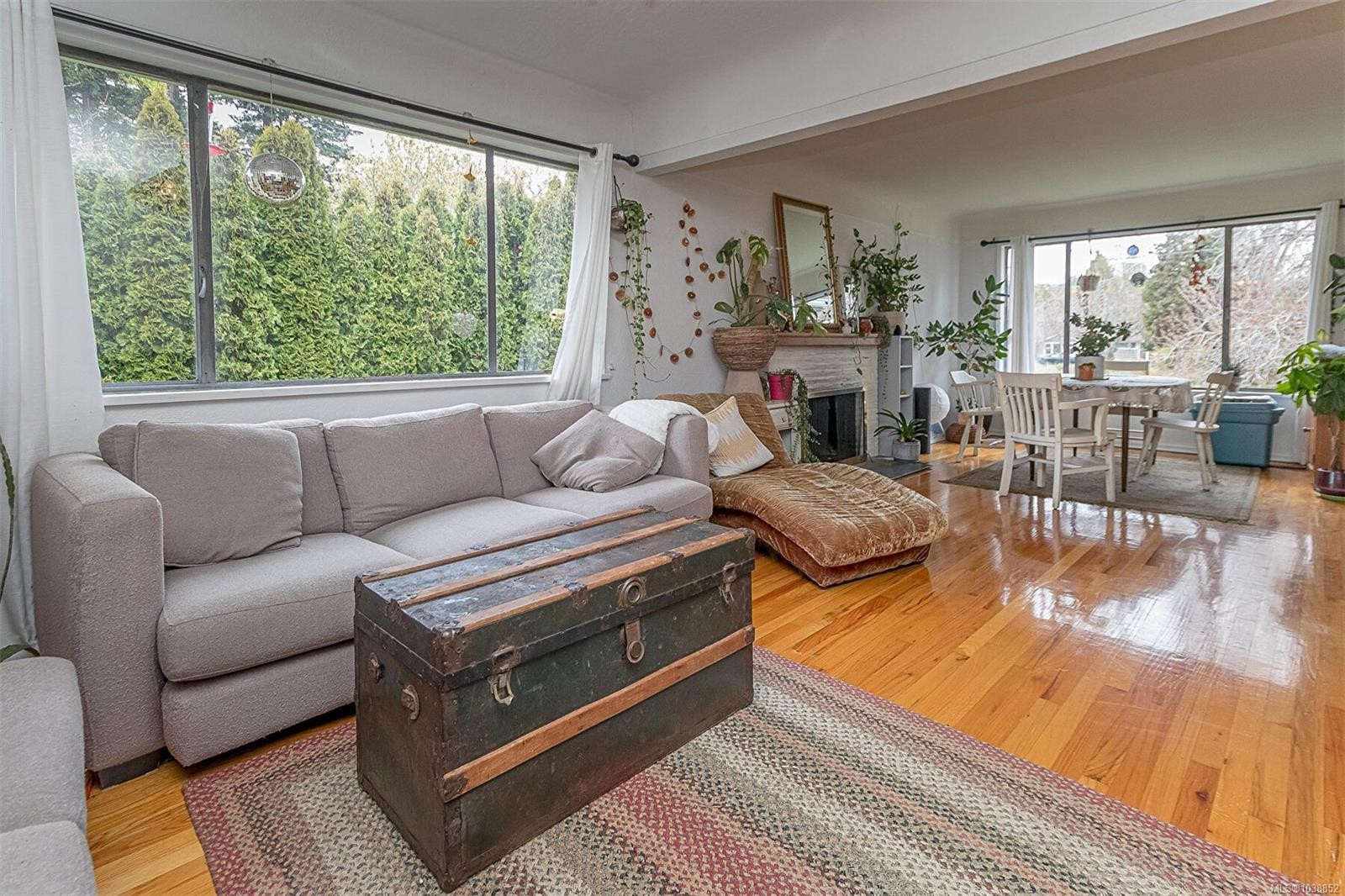 1905 Richardson St, Victoria, BC