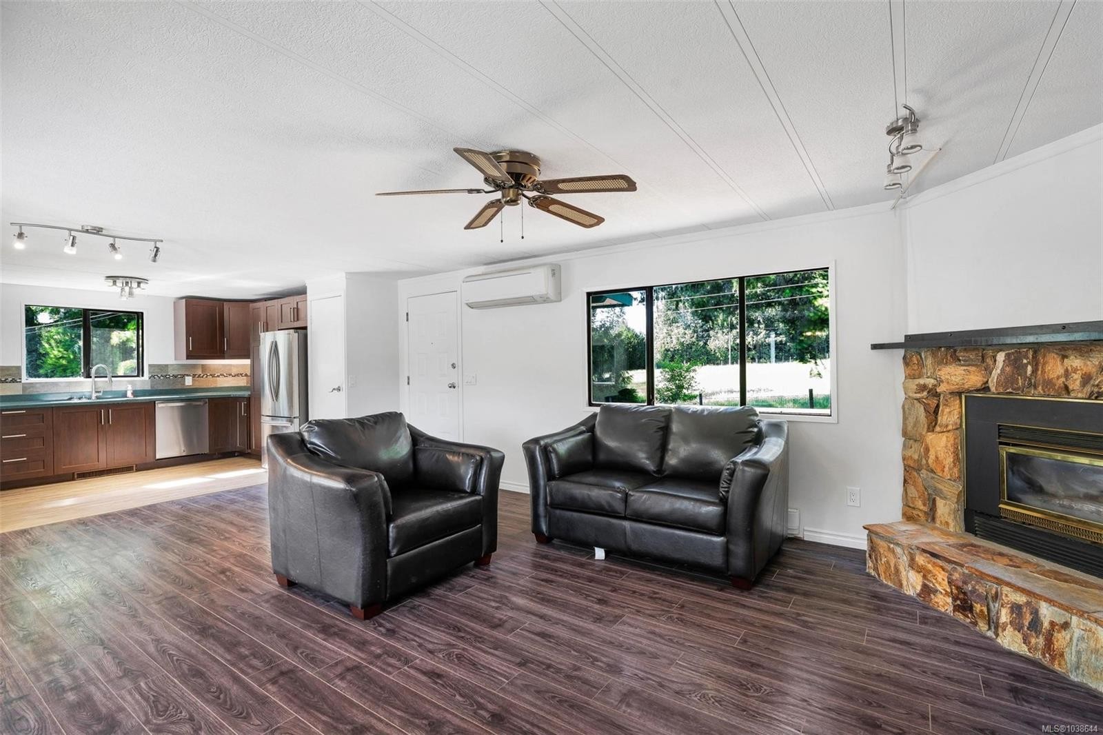 1105 Bourban Rd, Mill Bay, BC