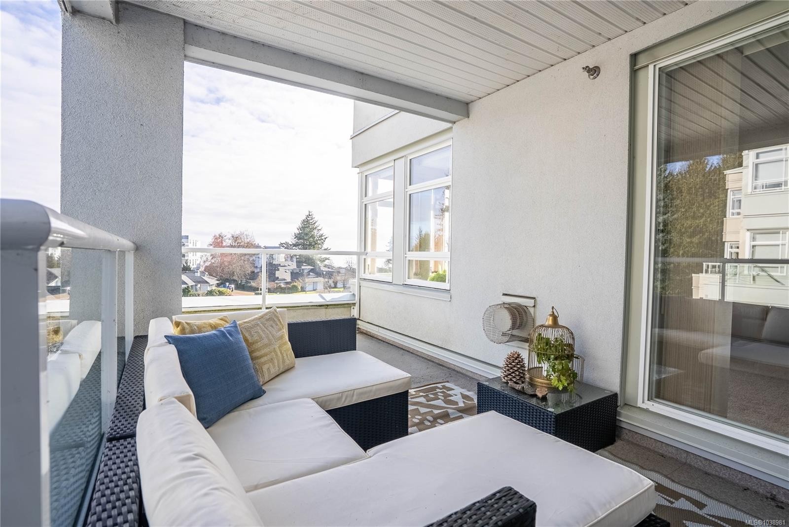 #306-5110 Cordova Bay Rd, Saanich, BC - Outdoor With Exterior