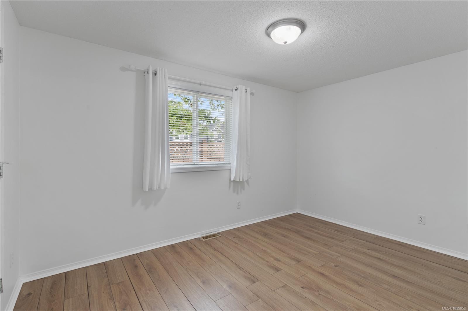 #4-356 Aspen Way, Nanaimo, BC