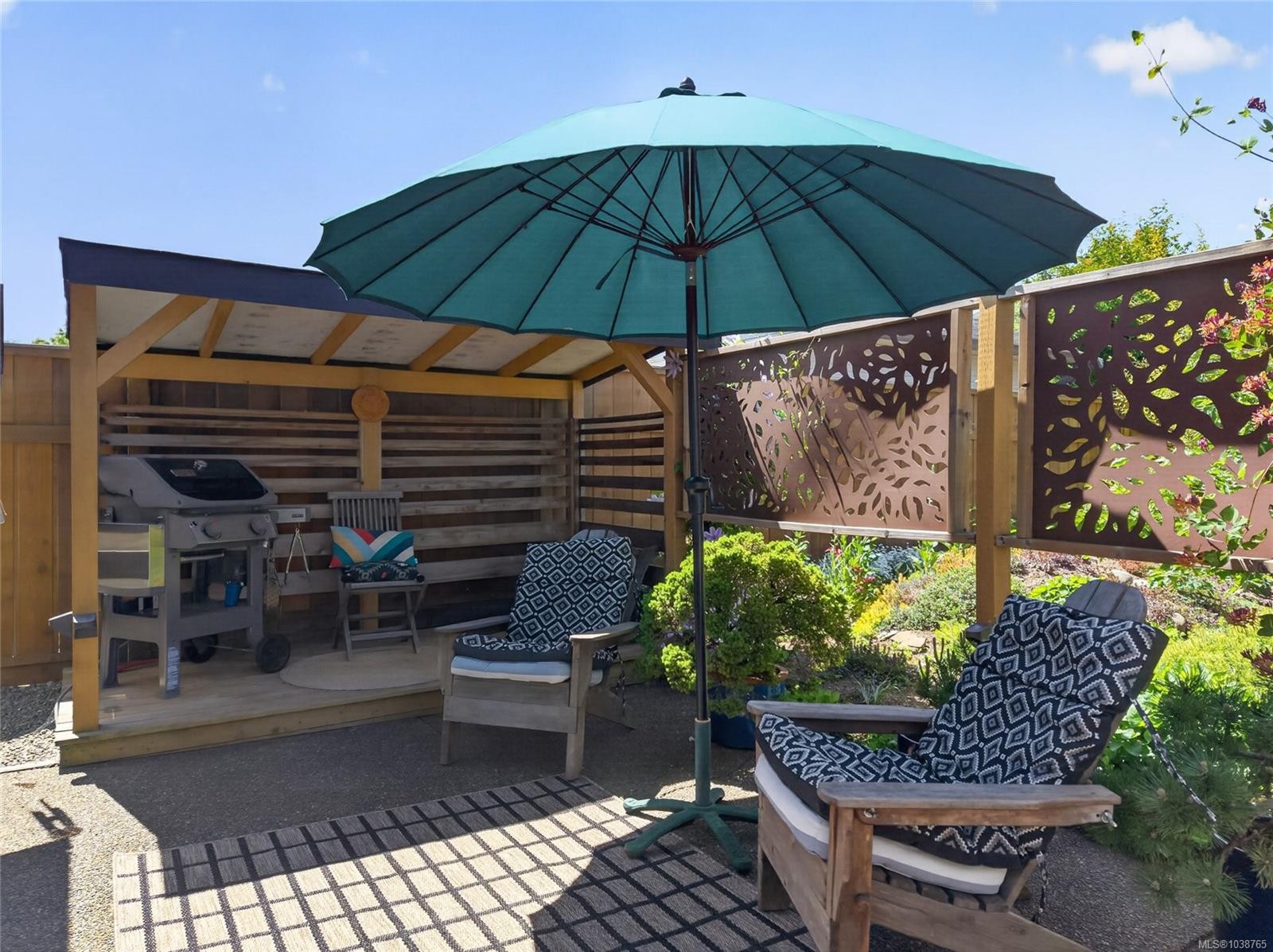 3305 Ninth St, Cumberland, BC