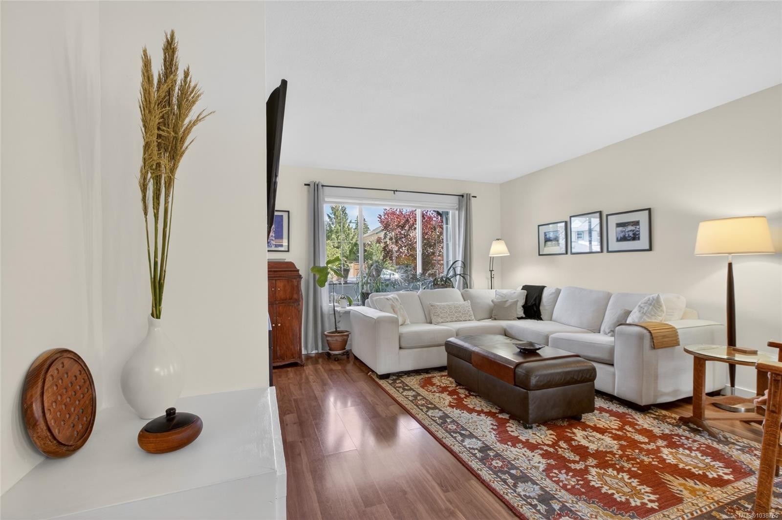 3305 Ninth St, Cumberland, BC