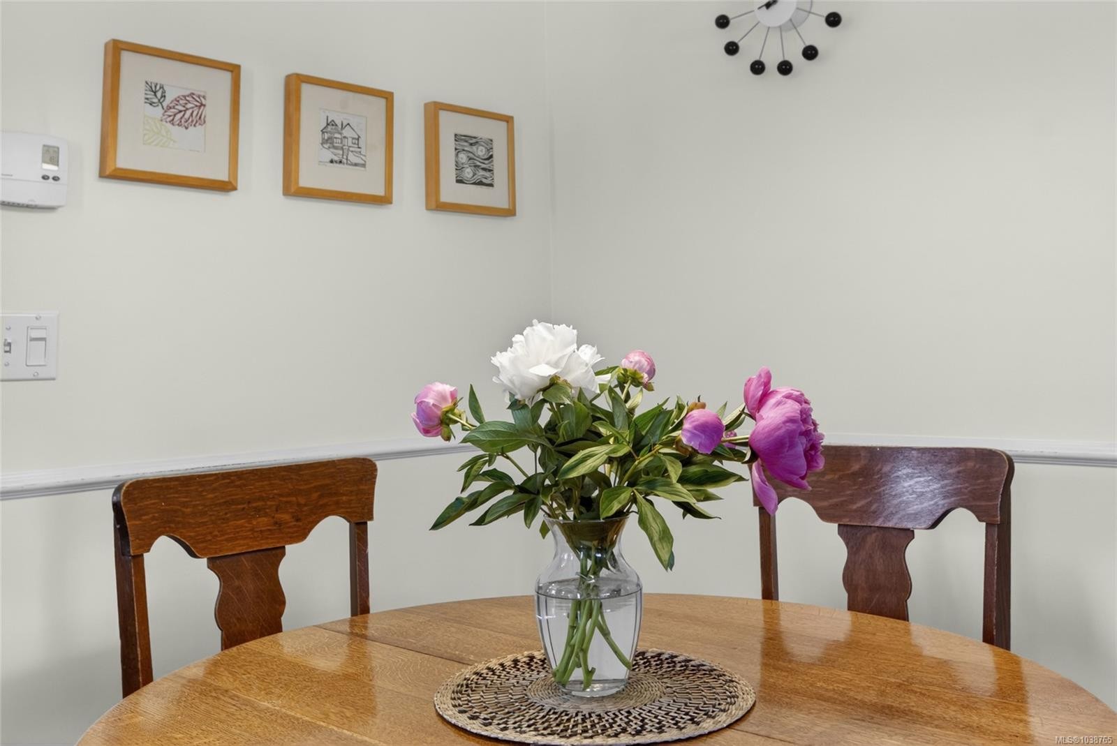 3305 Ninth St, Cumberland, BC