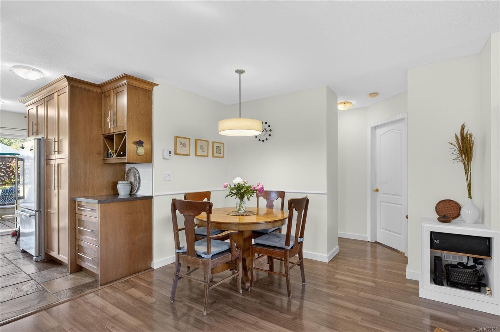 3305 Ninth St, Cumberland, BC