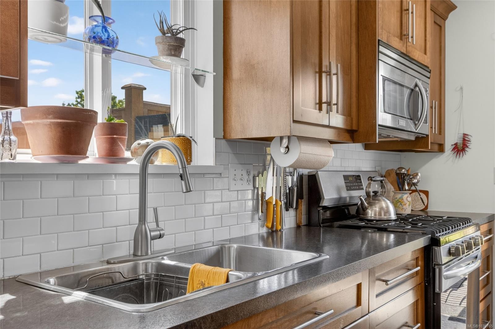 3305 Ninth St, Cumberland, BC