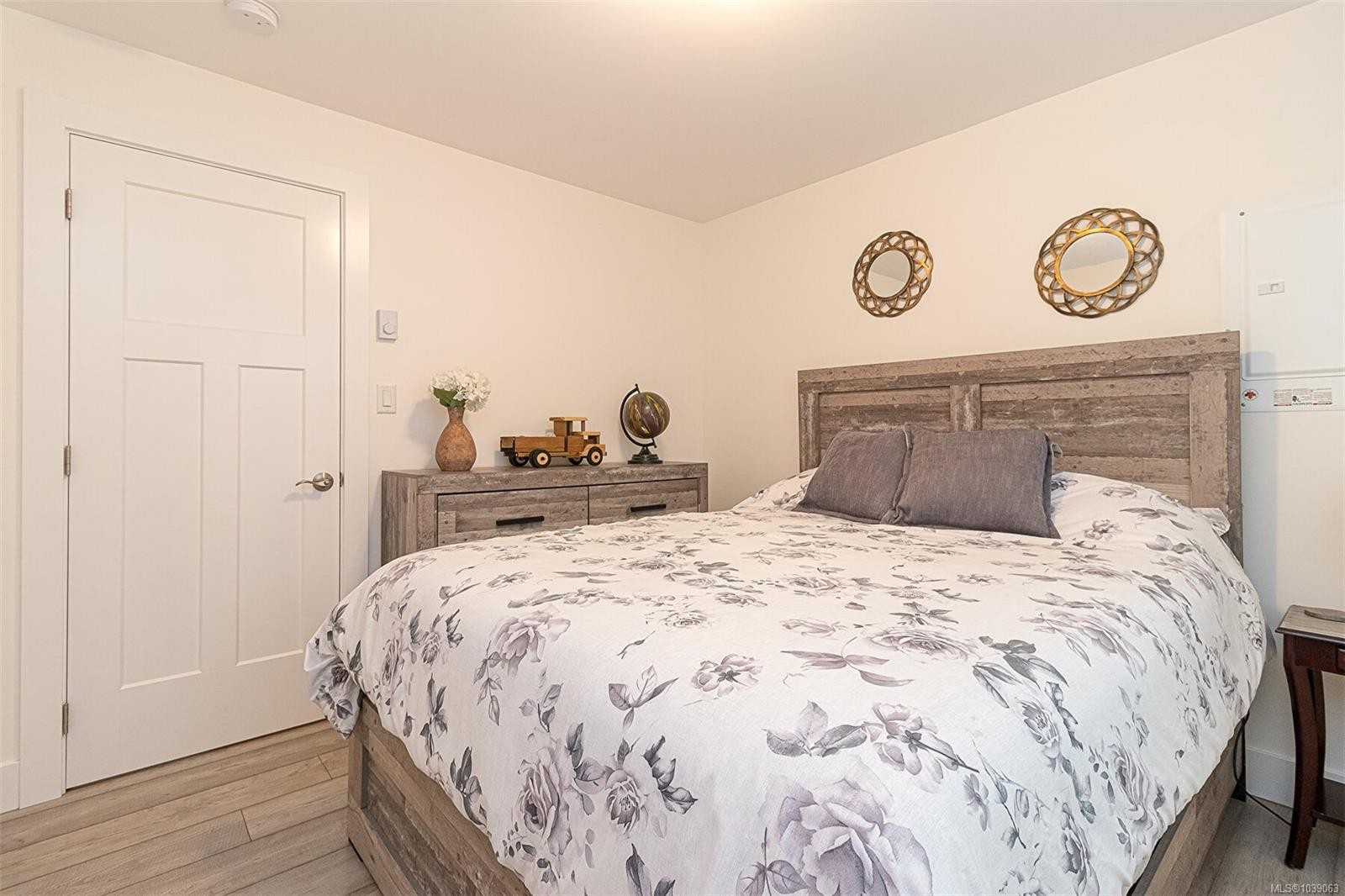 1921 Tominny Rd, Sooke, BC