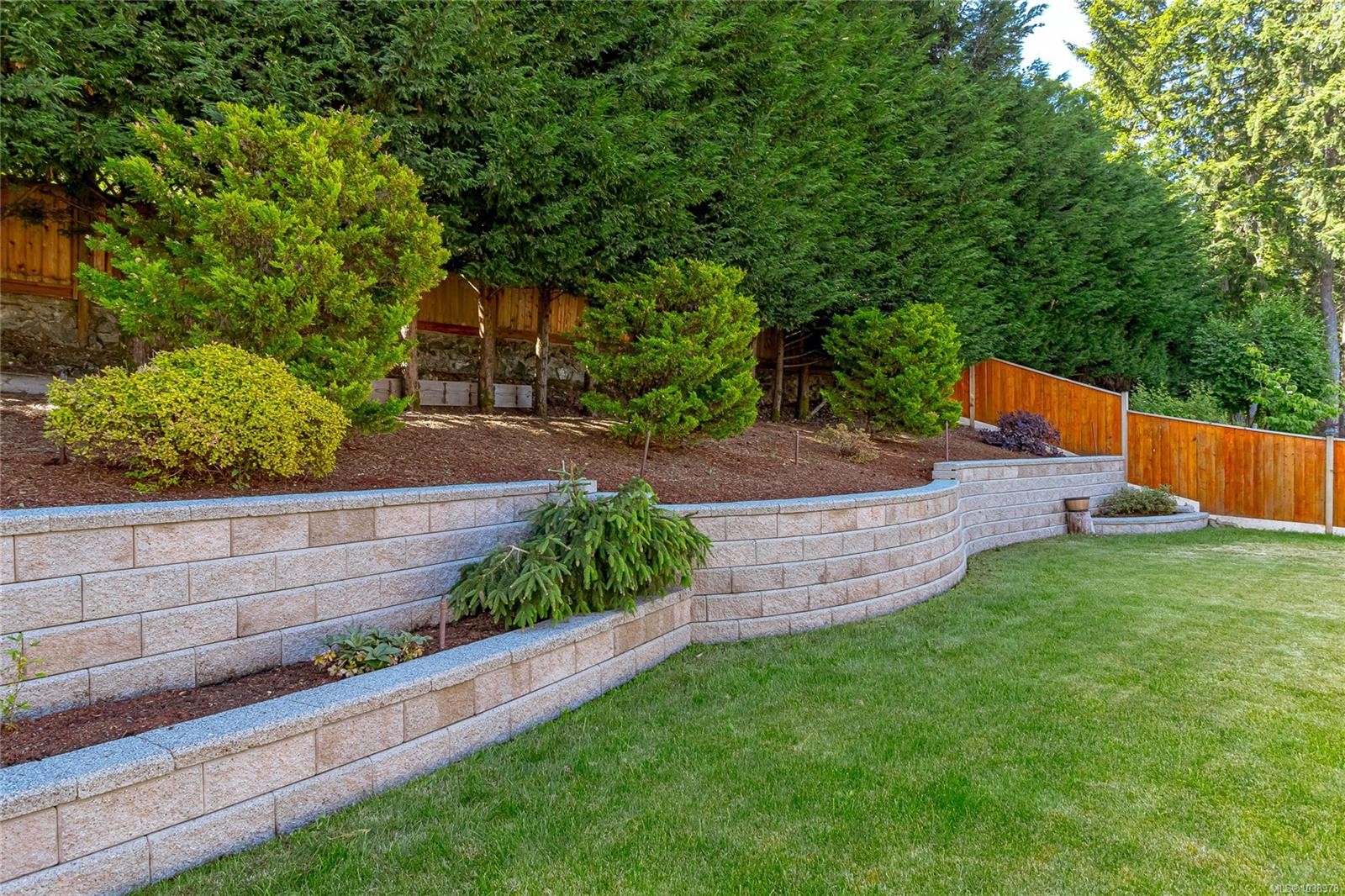 1398 Haida Rd, Duncan, BC
