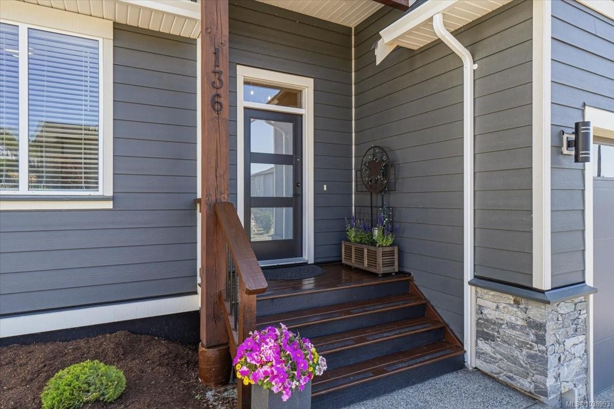 136 Golden Oaks Cres, Nanaimo, BC