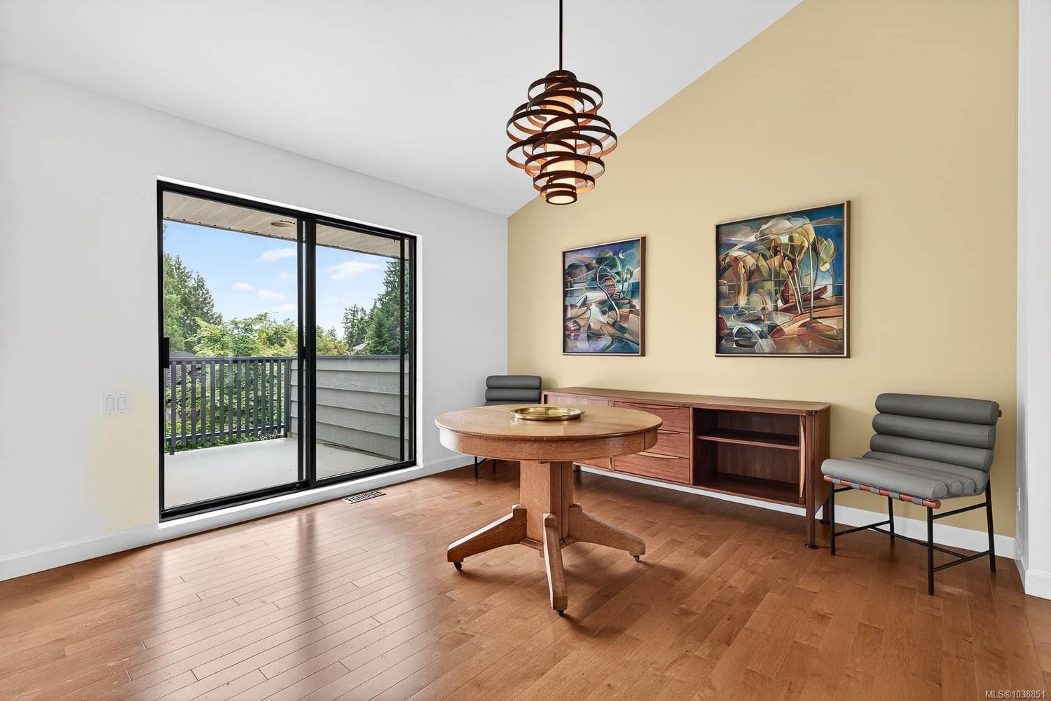 102 Village Terr, Salt Spring, BC