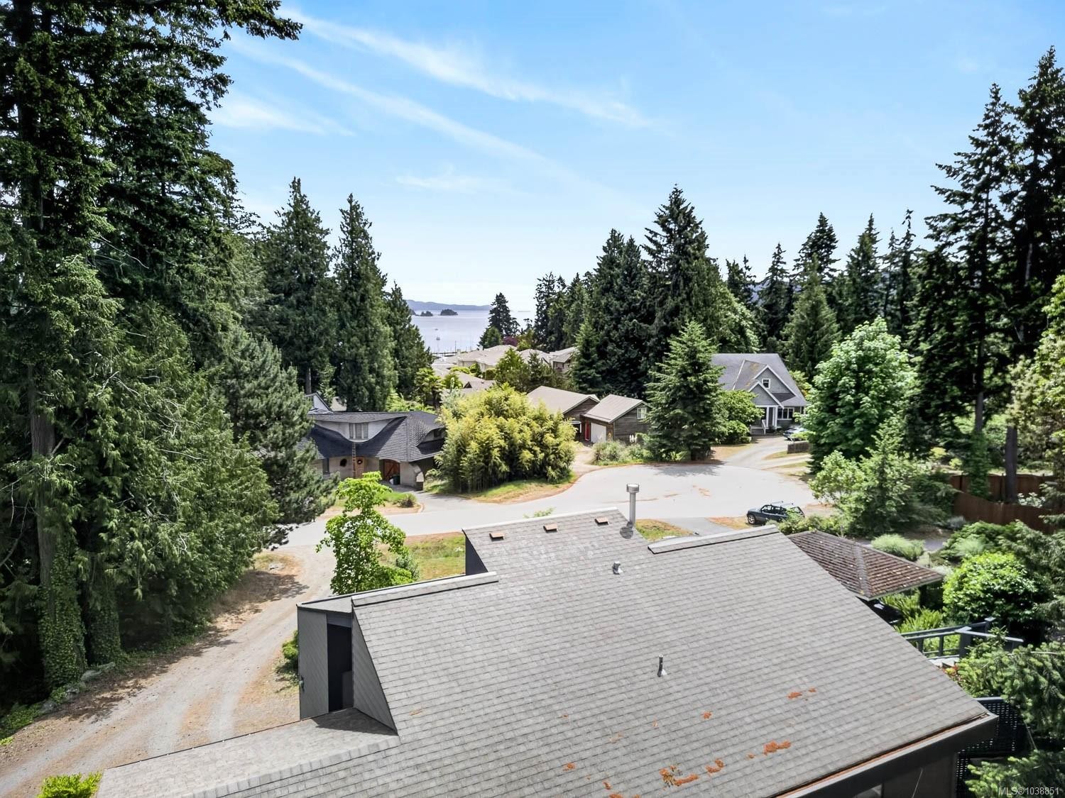 102 Village Terr, Salt Spring, BC