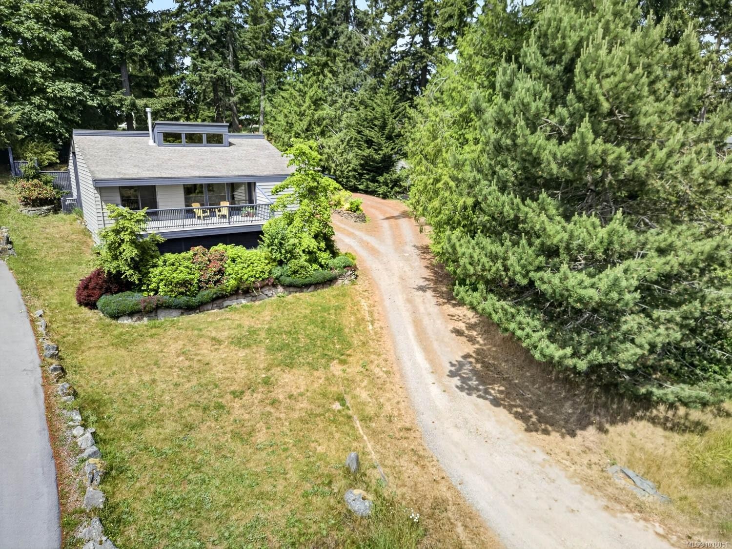 102 Village Terr, Salt Spring, BC