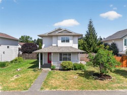 3302 Ninth St Cumberland, BC V0R 1S0