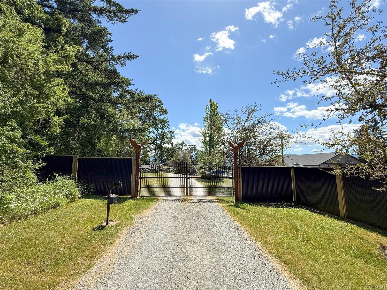 2440 Roome Rd, Duncan, BC