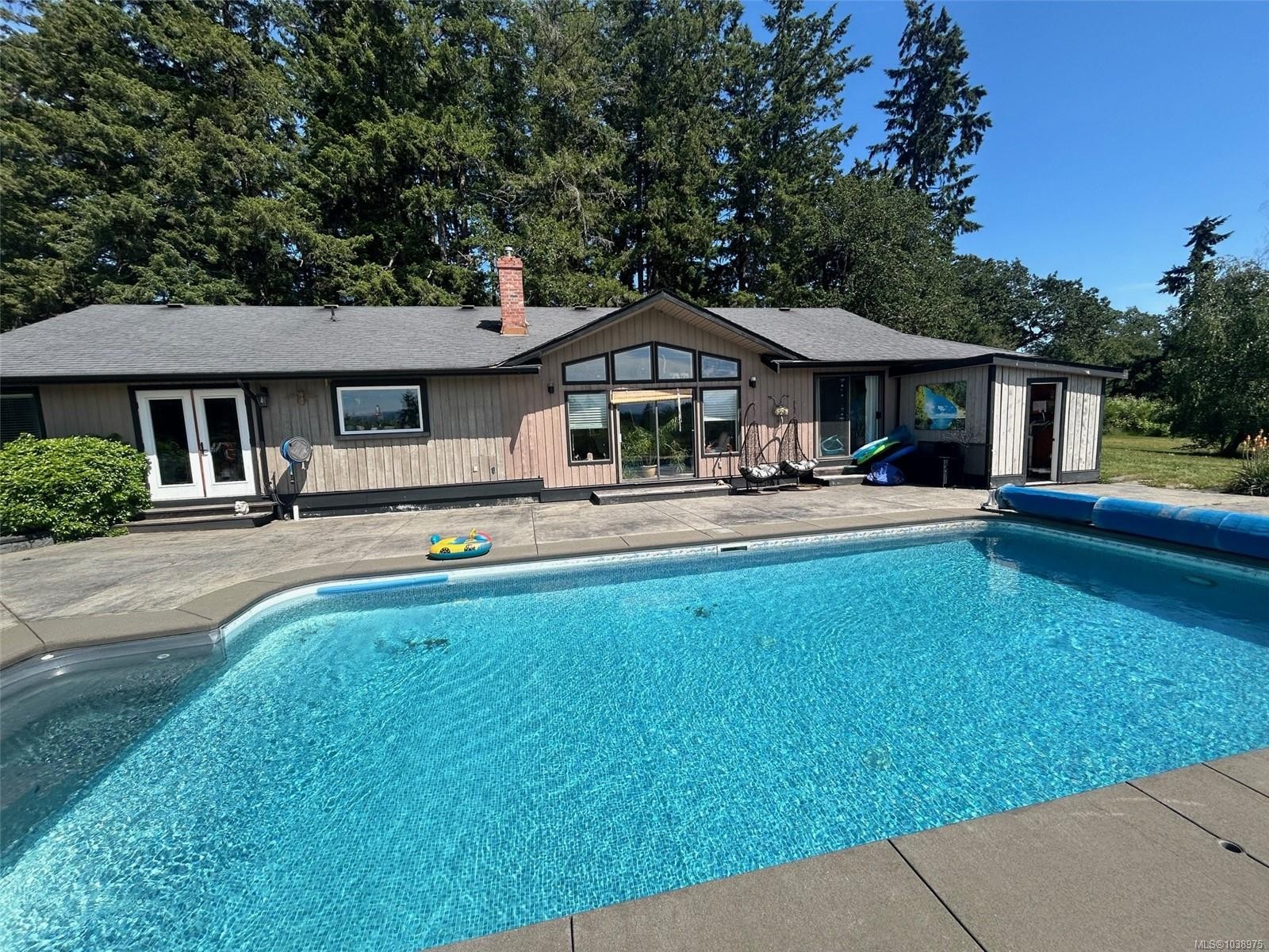 2440 Roome Rd, Duncan, BC