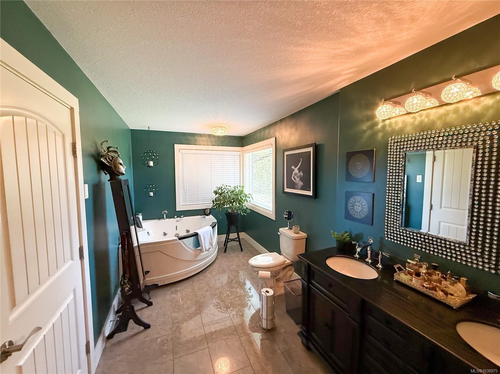 2440 Roome Rd, Duncan, BC