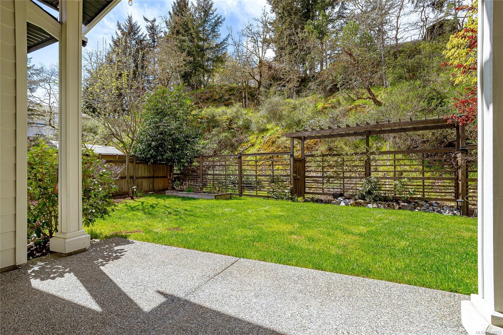 912 Randall Pl, Langford, BC