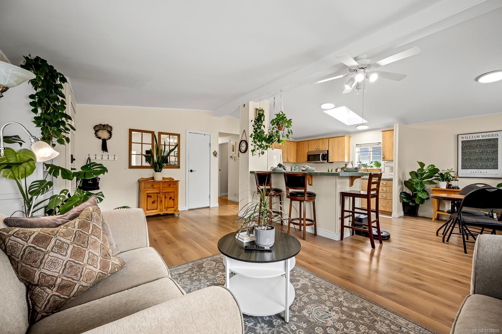 #102-2200 Lambert Dr, Courtenay, BC