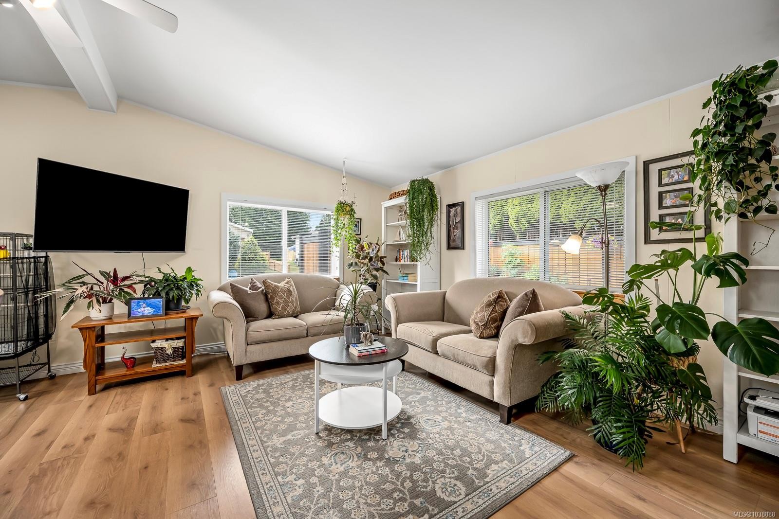 #102-2200 Lambert Dr, Courtenay, BC