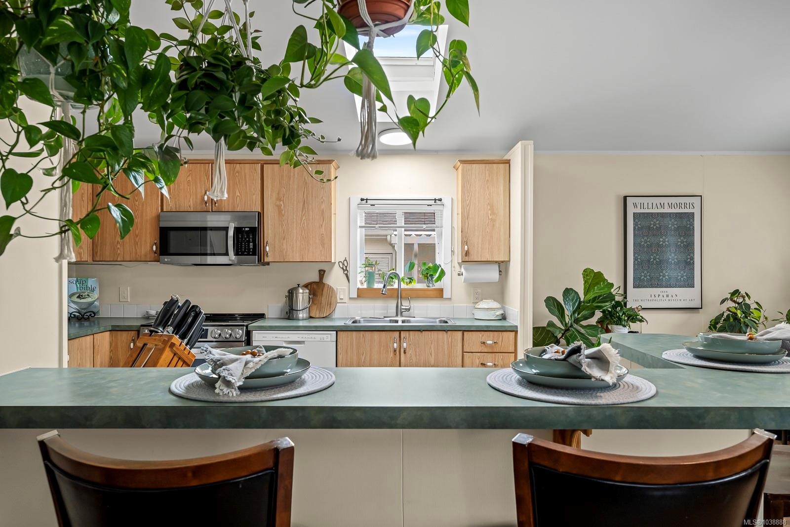 #102-2200 Lambert Dr, Courtenay, BC