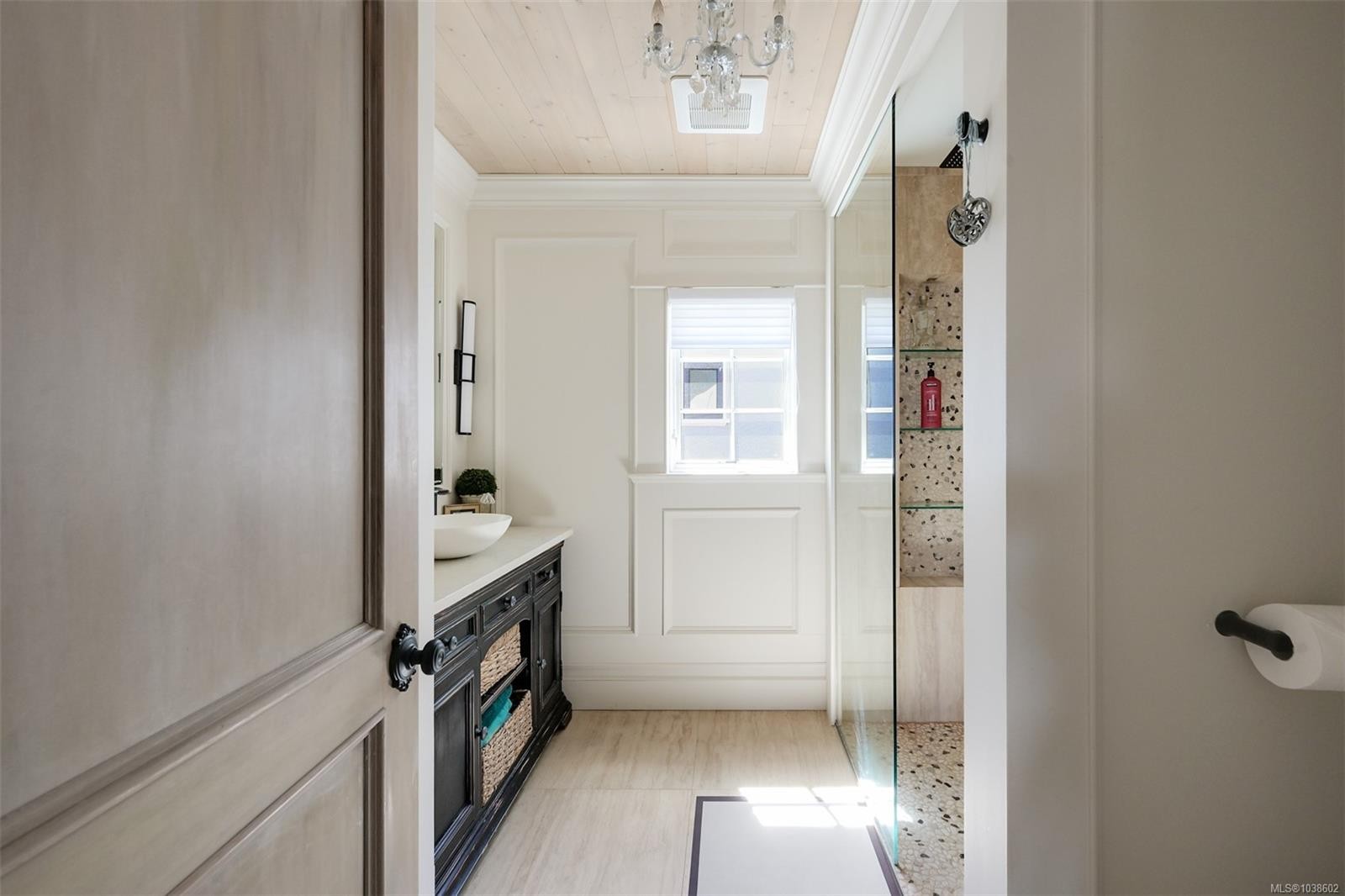 867 Victoria Ave, Oak Bay, BC
