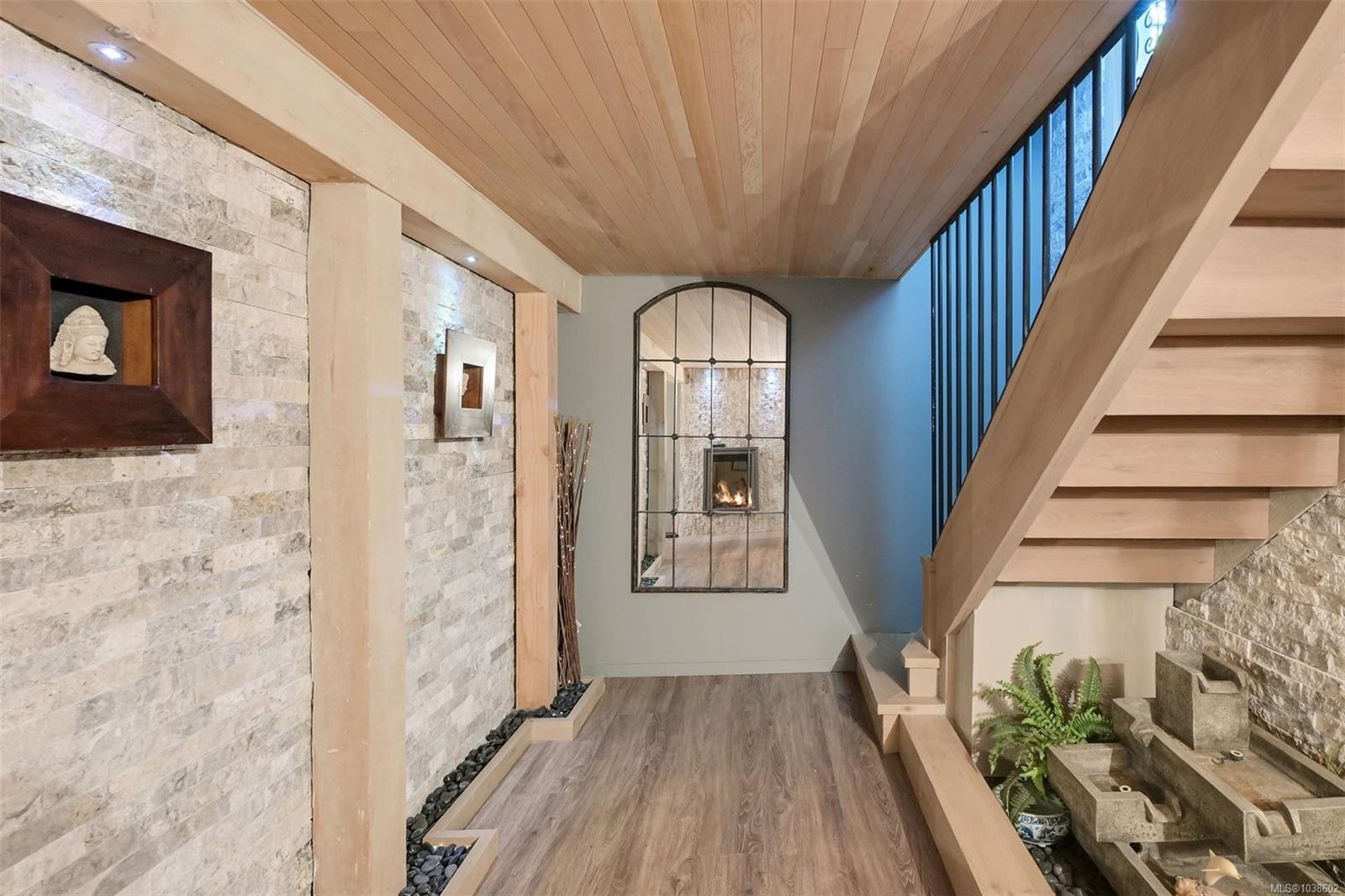 867 Victoria Ave, Oak Bay, BC