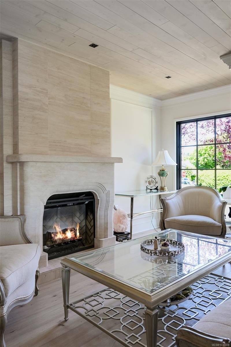 867 Victoria Ave, Oak Bay, BC