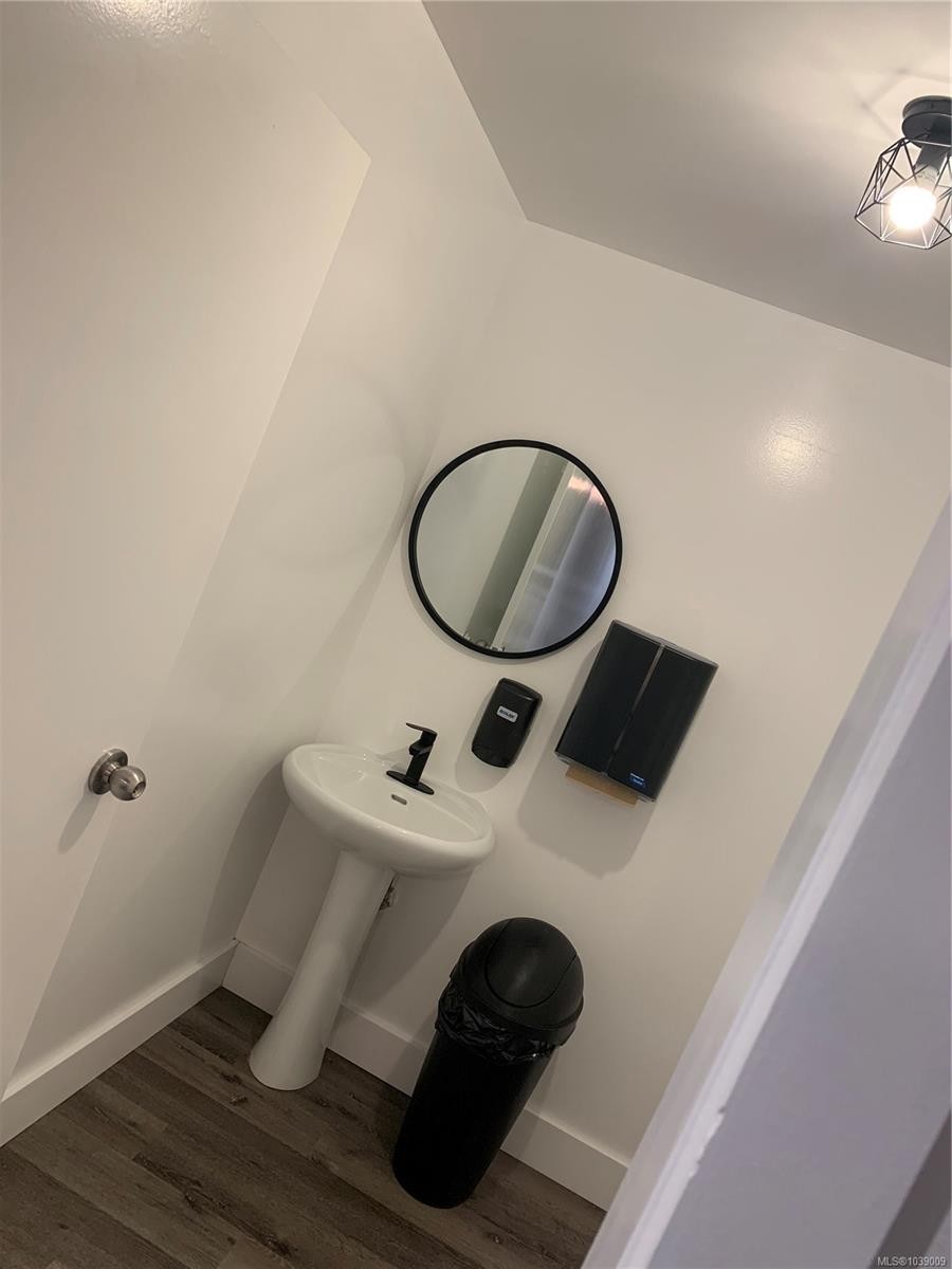 1610 Cook St, Victoria, BC