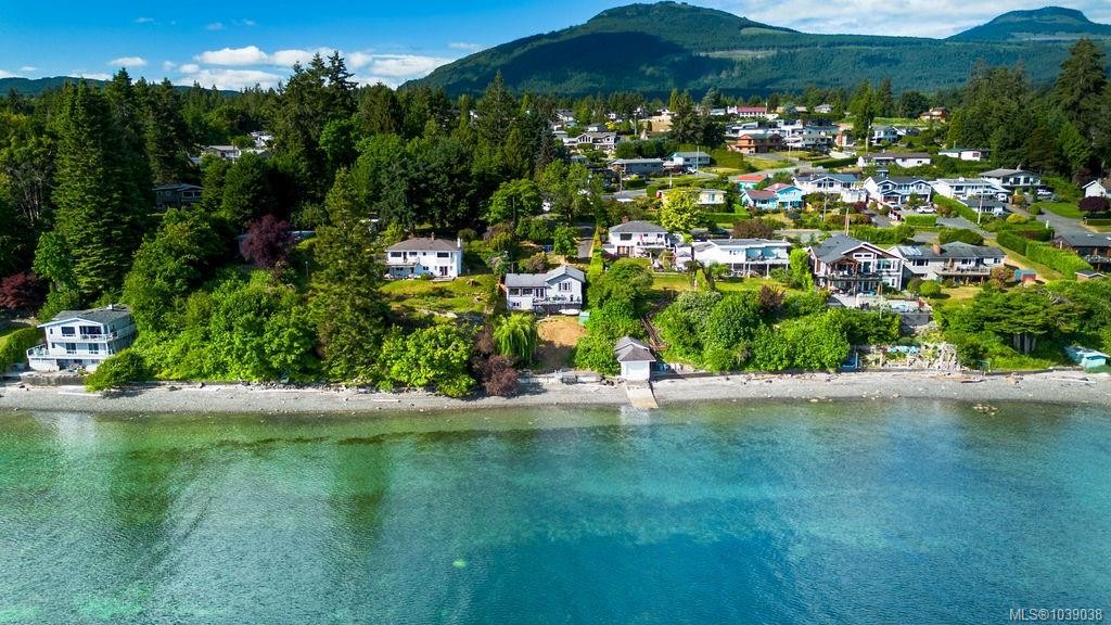 3677 Gardner Rd, Saltair, BC