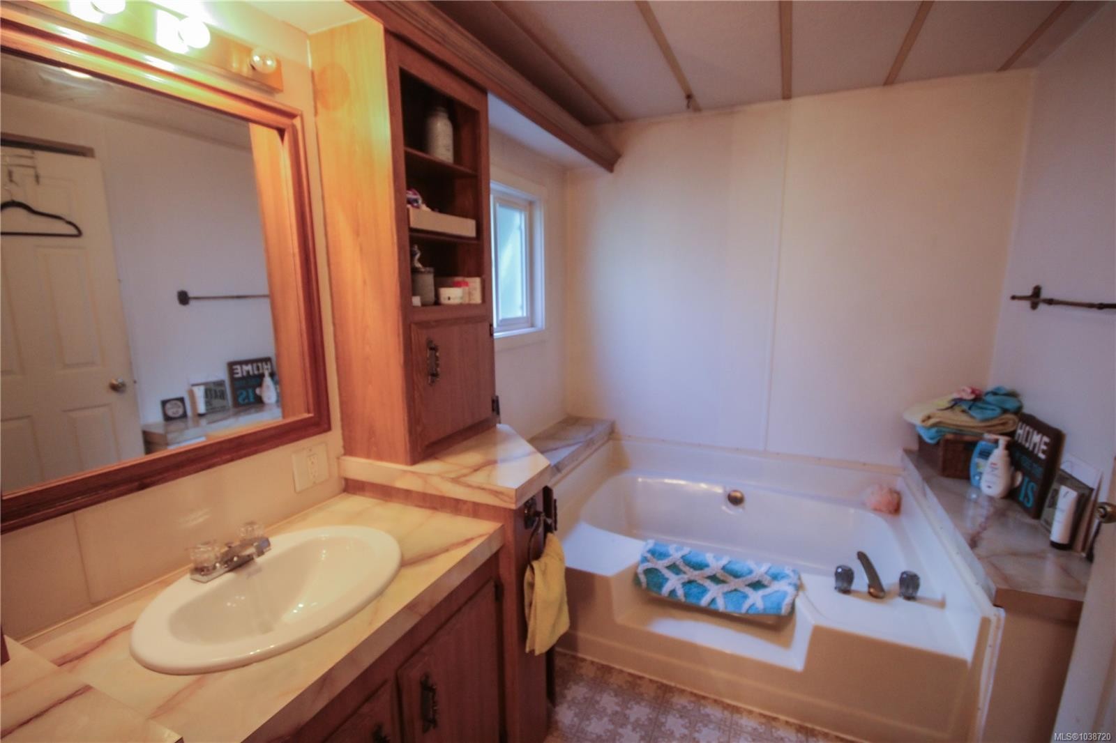 #71-971 Douglas Ave, Nanaimo, BC