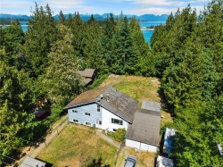 1376 Hooley Rd Quadra Island, BC V0P 1N0