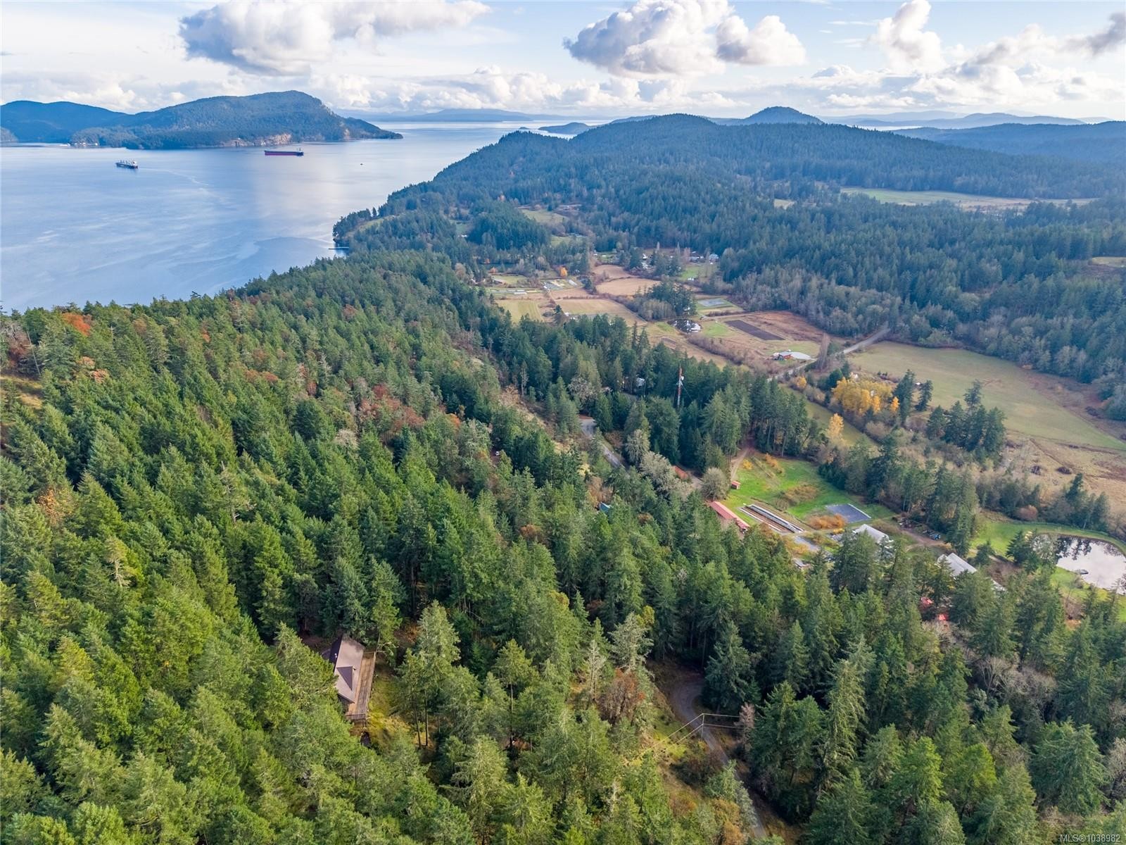 3350 Port Washington Rd, Pender Island, BC