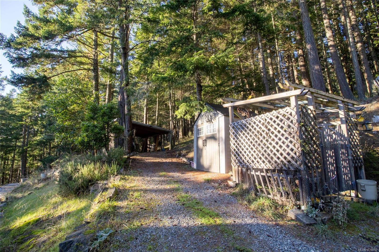 3350 Port Washington Rd, Pender Island, BC