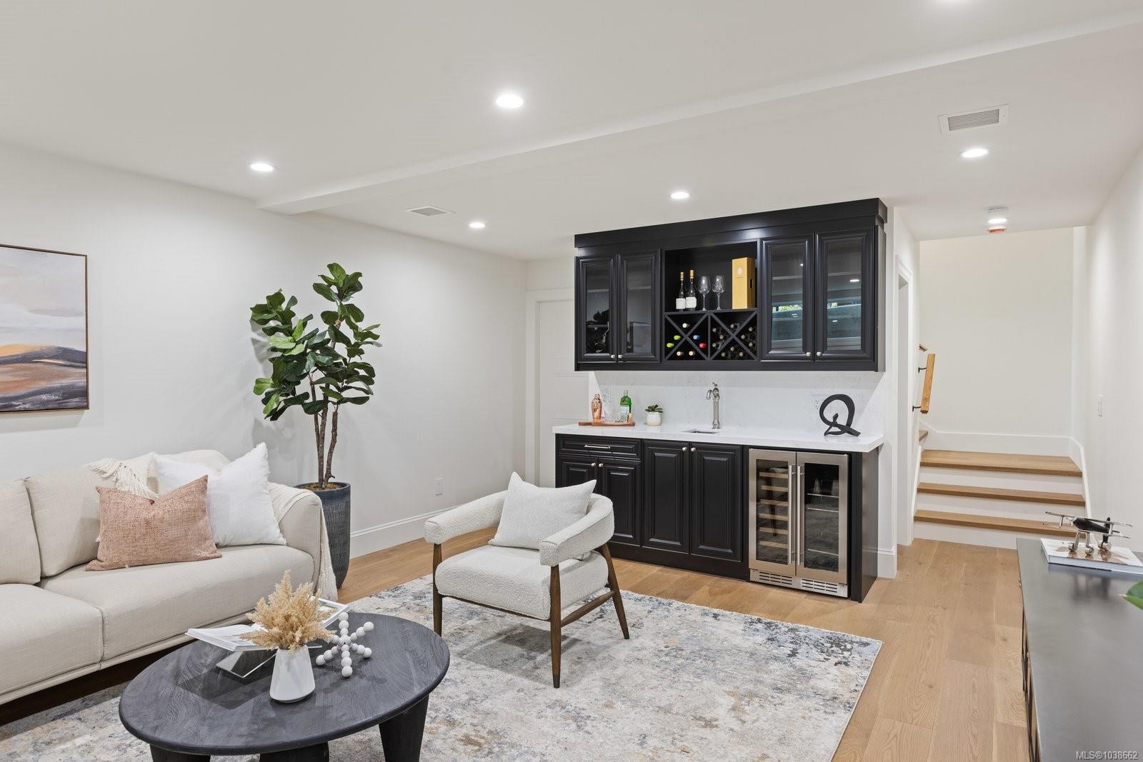 135 Passmore St, Victoria, BC