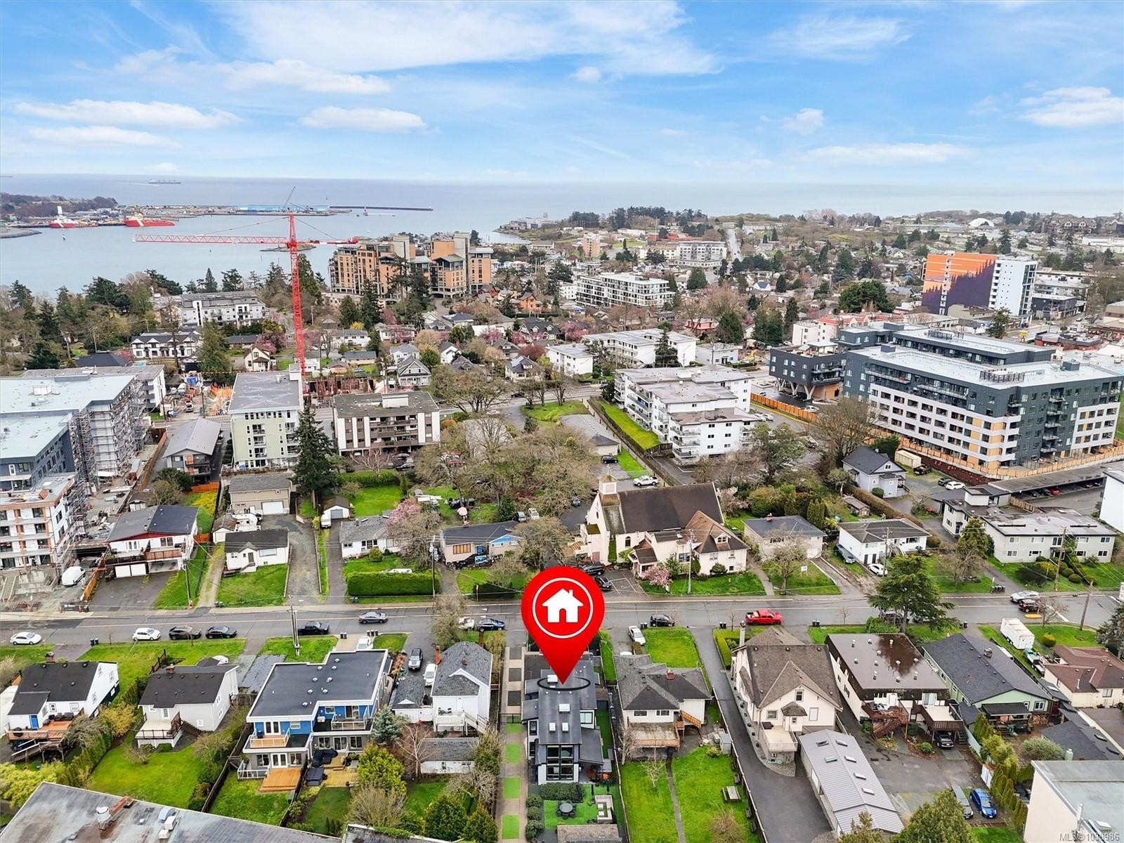 838 Old Esquimalt Rd, Esquimalt, BC