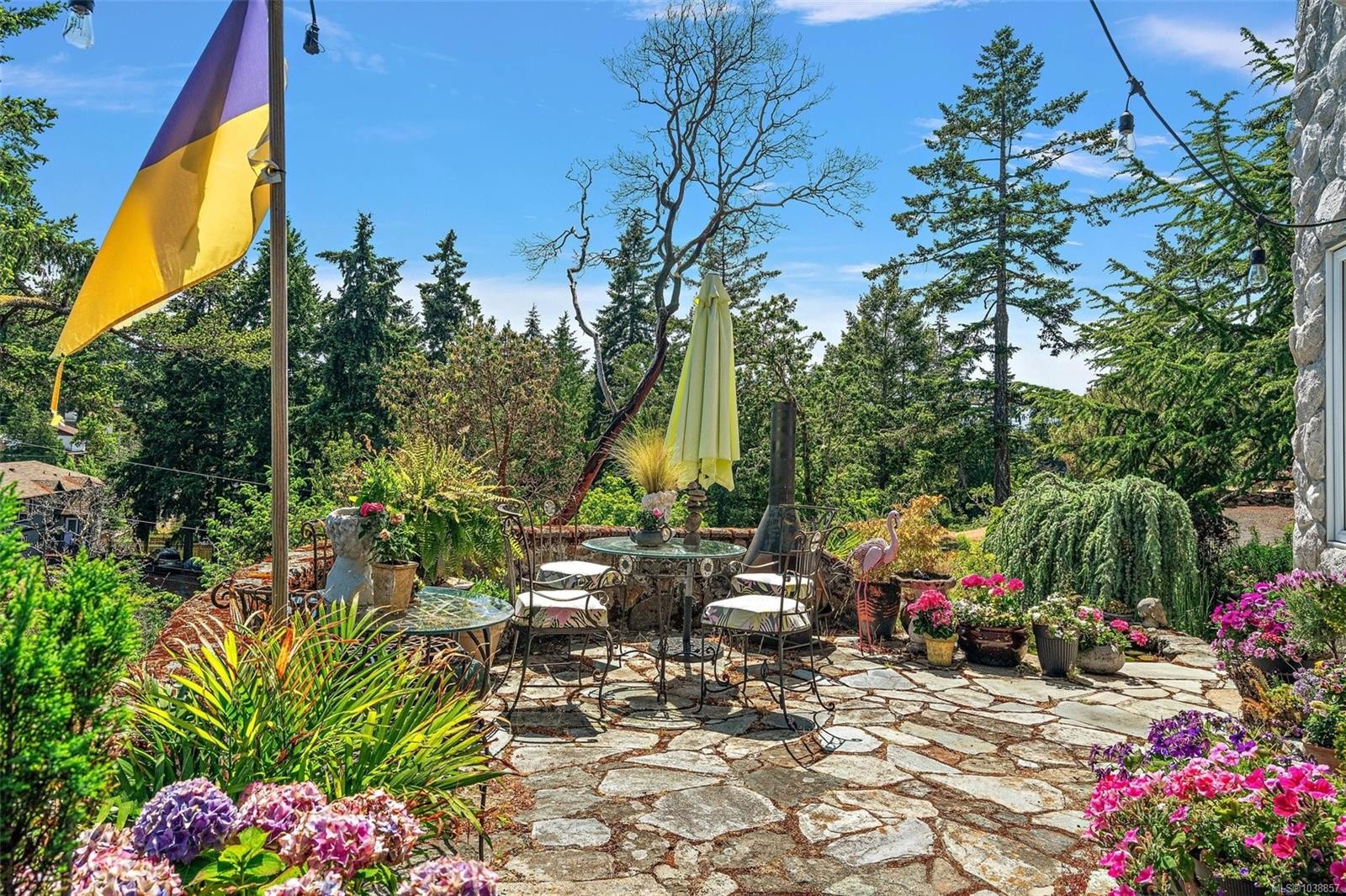 405 Coralee Pl, Langford, BC