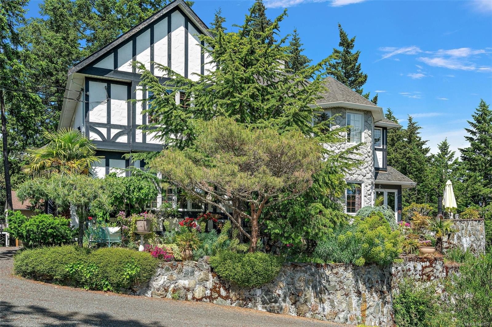 405 Coralee Pl, Langford, BC