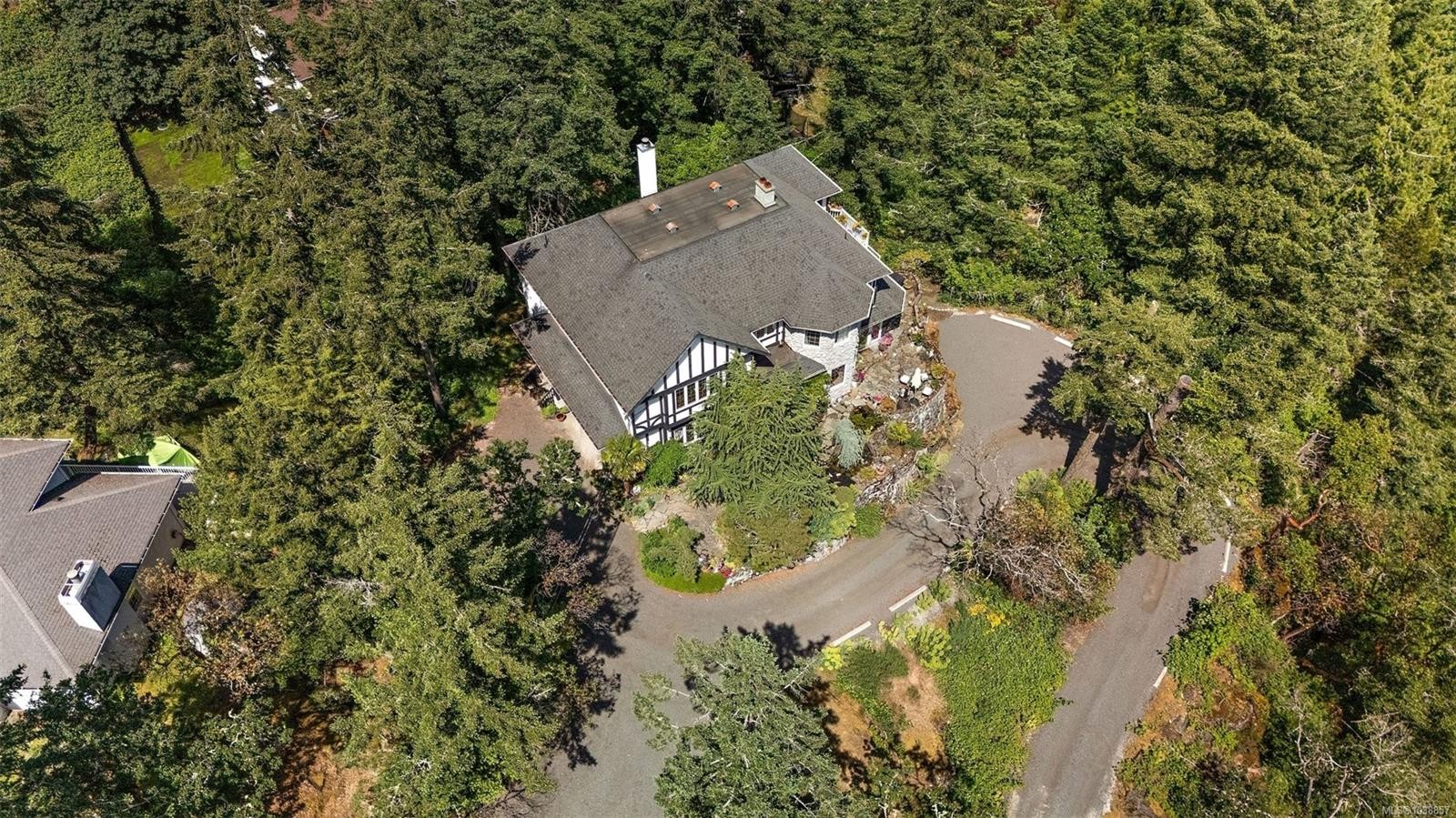 405 Coralee Pl, Langford, BC