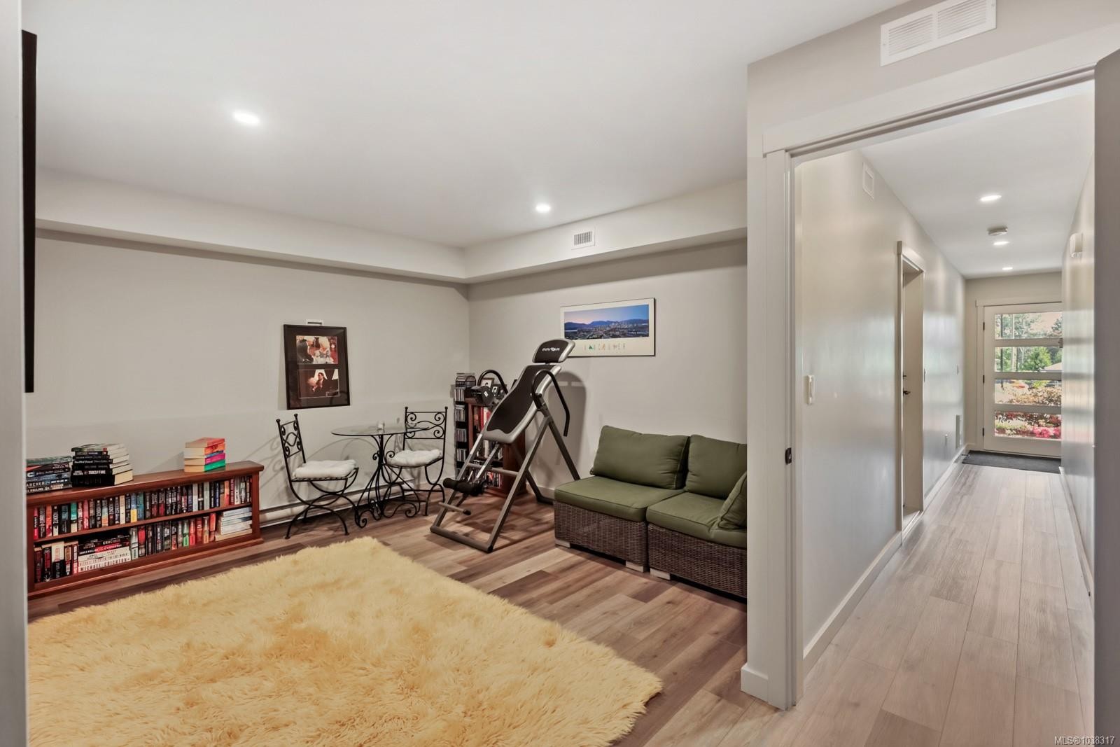 #9-356 14Th St, Courtenay, BC